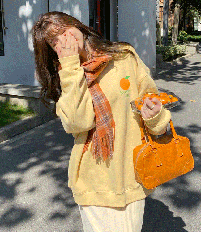 오렌지 기모 맨투맨 티셔츠